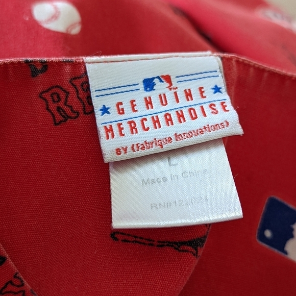 MLB Genuine Merchandise Boston Red Sox Scrub Top Size L - Picture 6 of 7